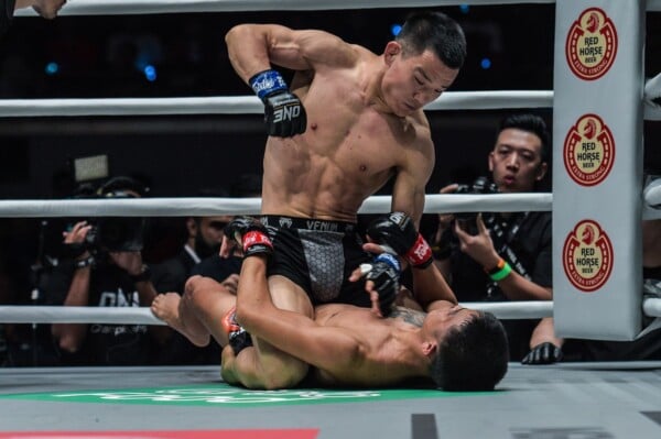 Miao Li Tao defeats Pongsiri Mitsatit via unanimous decision