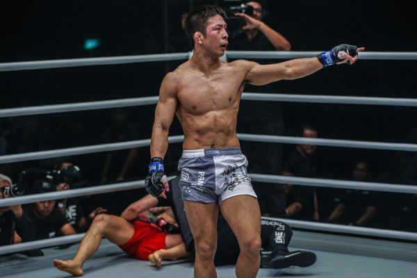 Koyomi Matsushima celebrates his win against Kim Jae Woong ONE WARRIOR'S CODE