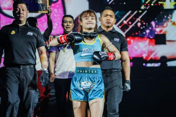 Stamp Fairtex Dances Her Way Into The Circle At ONE: KING OF THE JUNGLE
