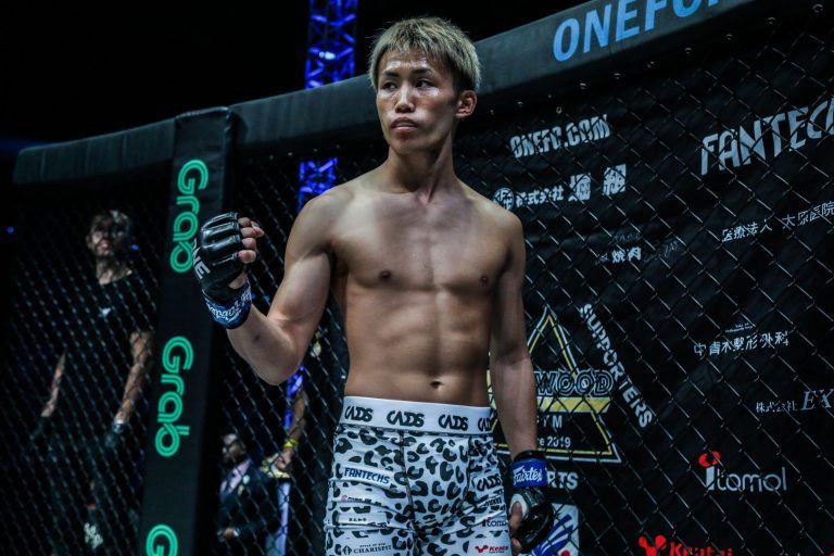 Taiki Naito at ONE DAWN OF VALOR DC IMGL5826 768x512