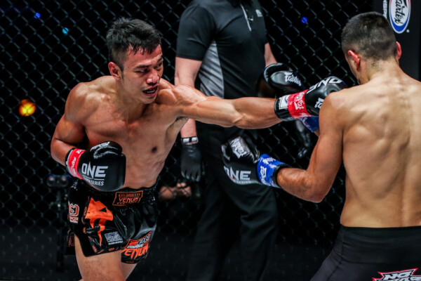 Sitthichai Tayfun Ozcan 1920X1280 ONE First Strike 45.jpg 600x400
