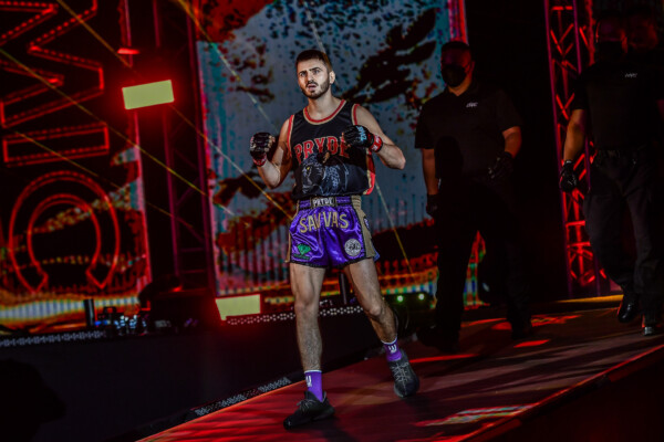 Savvas Michael Amir Naseri ONE157 1920X1280 5 600x400