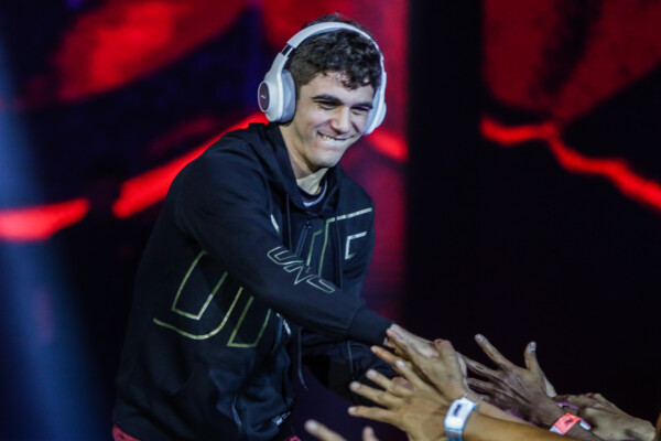 Mikey Musumeci makes his way to the Circle at ONE Fight Night 6