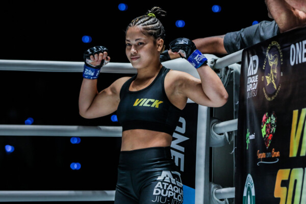 Linda Darrow Victoria Souza ONE Fight Night 7 1920X1280 41