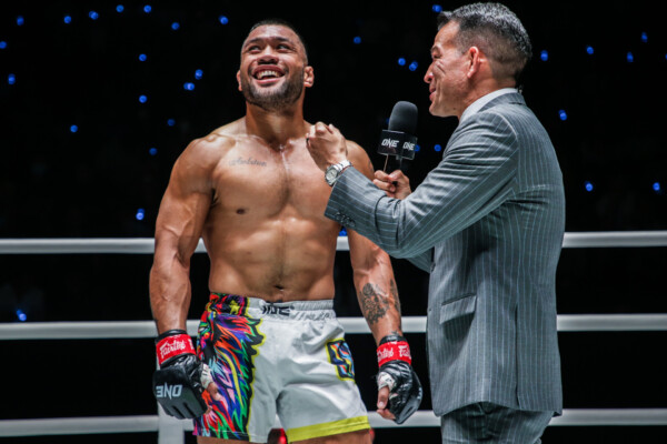 Isi Fitikefu Valmir Da Silva ONE Fight Night 9 17