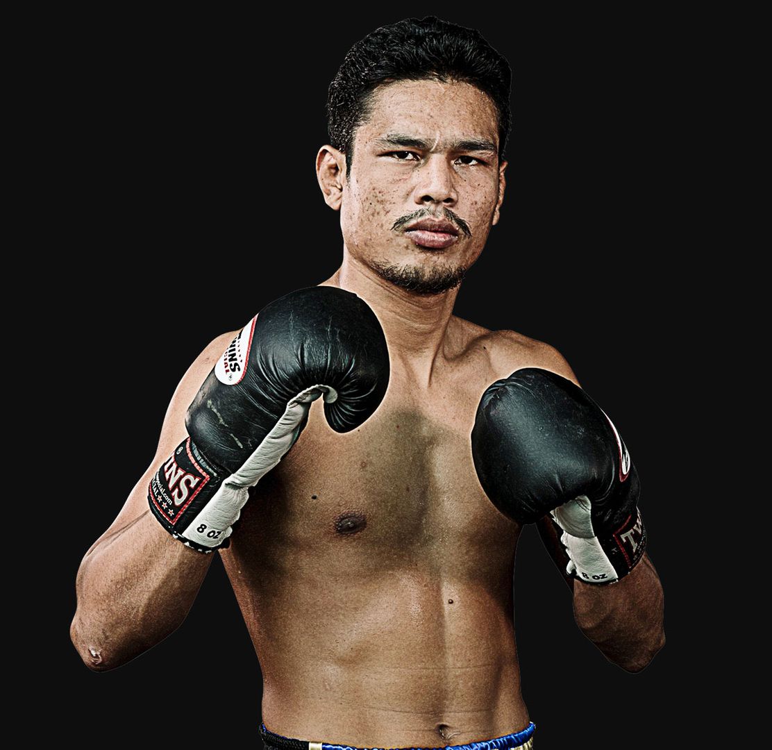 ChamuaktongFightermuaythai hero