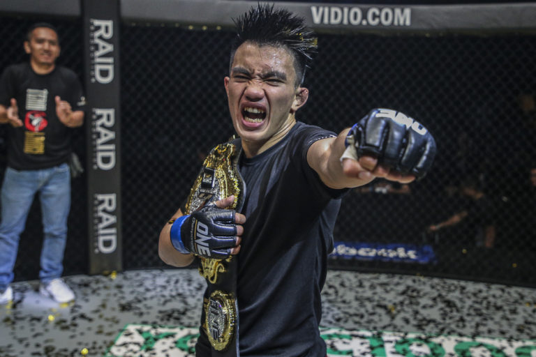 Joshua Pacio DC 3723 768x512