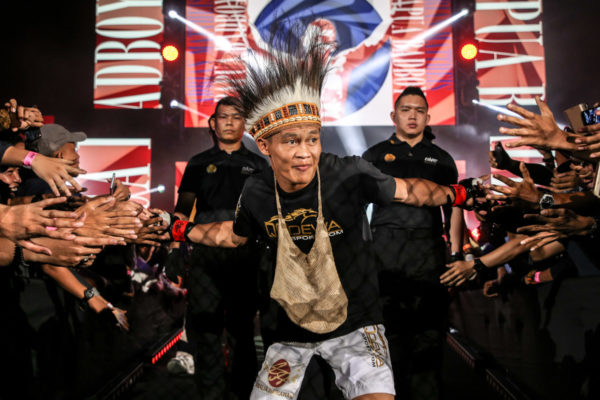 Adrian Mattheis IMG_2198 600x400