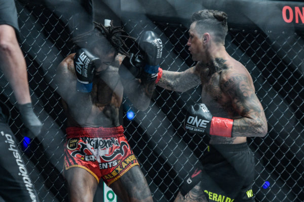 Nieky Holzken YK4_5533 600x400