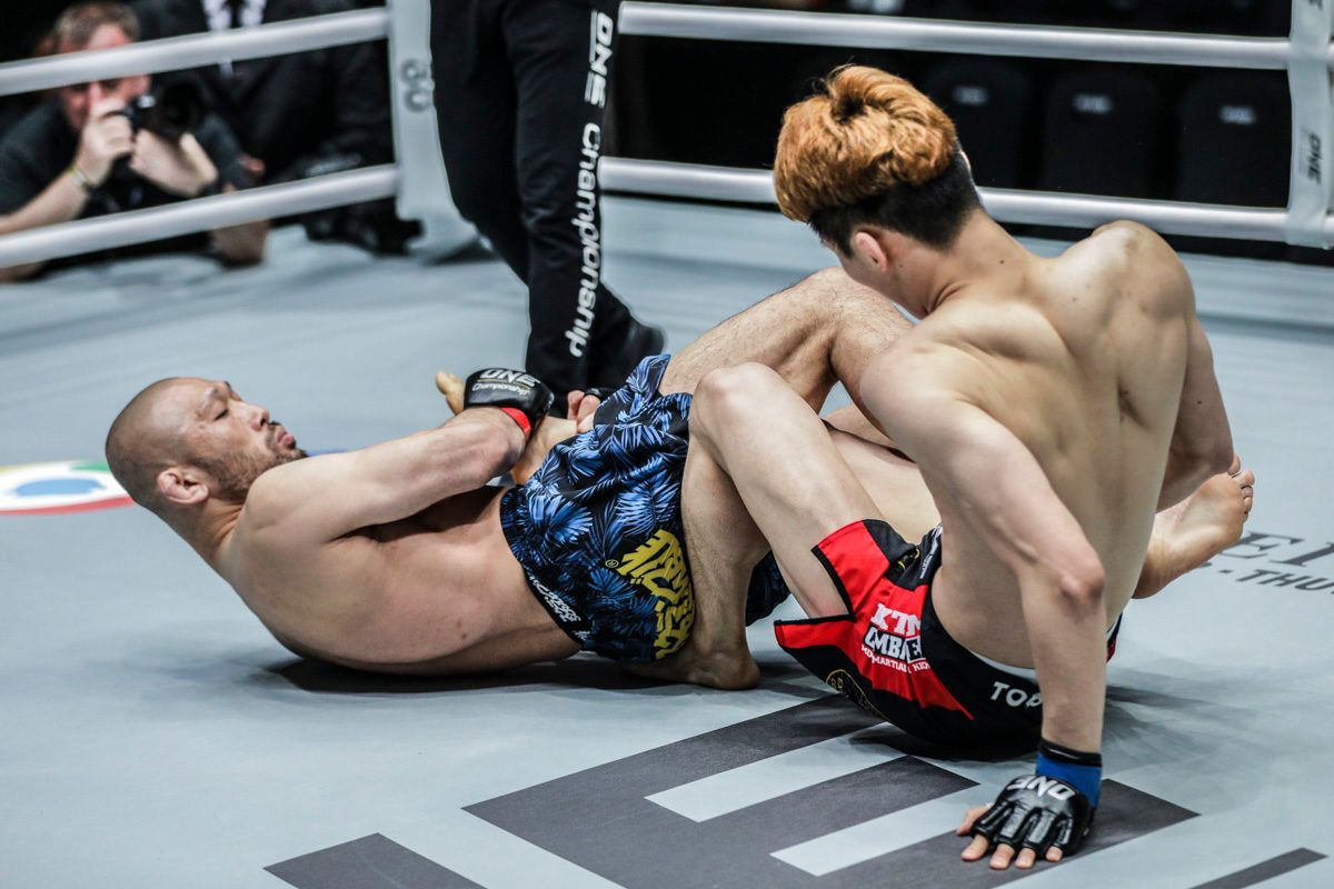 Masakazu Imanari DUX 9497 1200x800