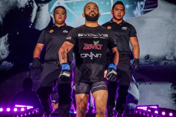 Demetrious Johnson DC 3941 600x400