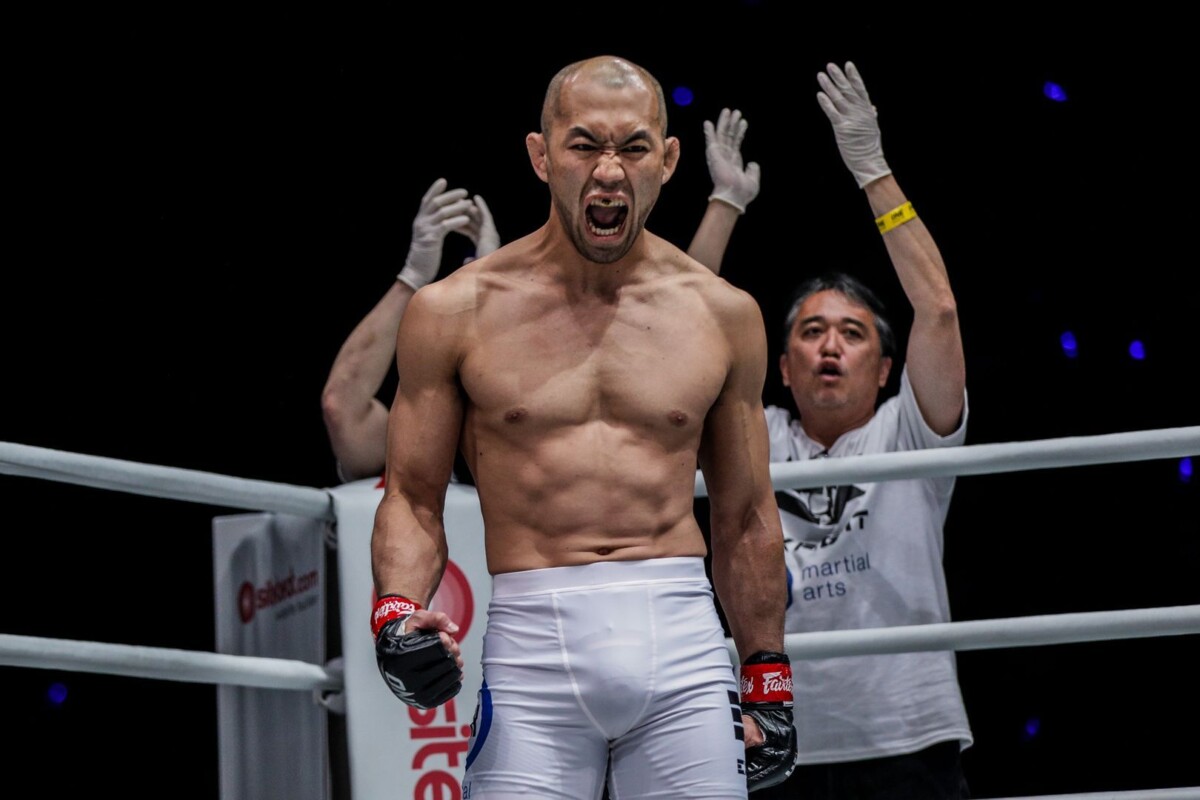 Yushin Okami DC 6169 1200x800