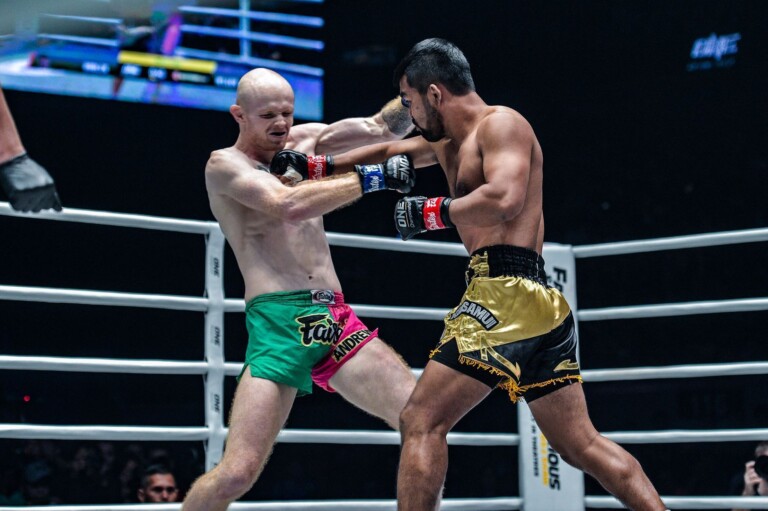 Rodlek PK.Saenchaimuaythaigym lands a right hand on Andrew Miller at ONE: DAWN OF HEROES.