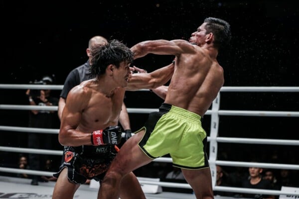 Nguyen Tran Duy Nhat defeats Azwan Che Wil at ONE IMMORTAL TRIUMPH