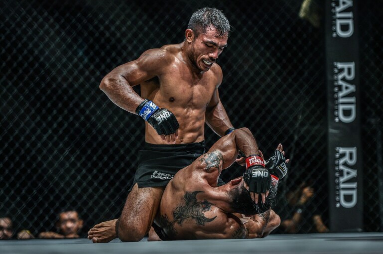 Abro Fernandes defeats Rudy Agustian at ONE DAWN OF VALOR DA D4X_9487 768x511