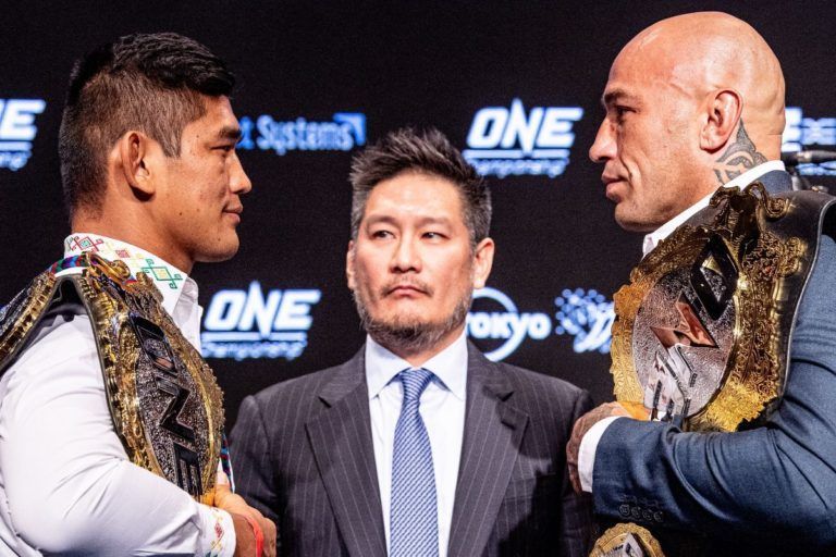 Aung La N Sang vs. Brandon Vera BBB_6424 768x512