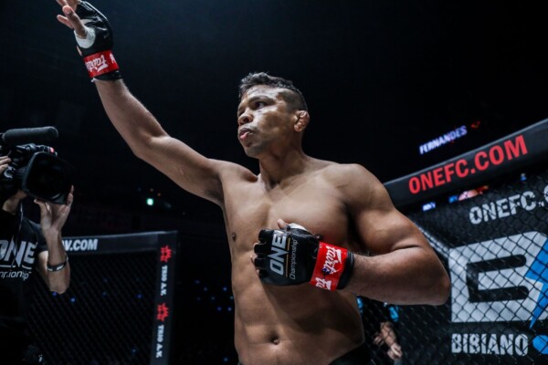 Bibiano Fernandes At ONE CENTURY PART II DUX 9928 600x400