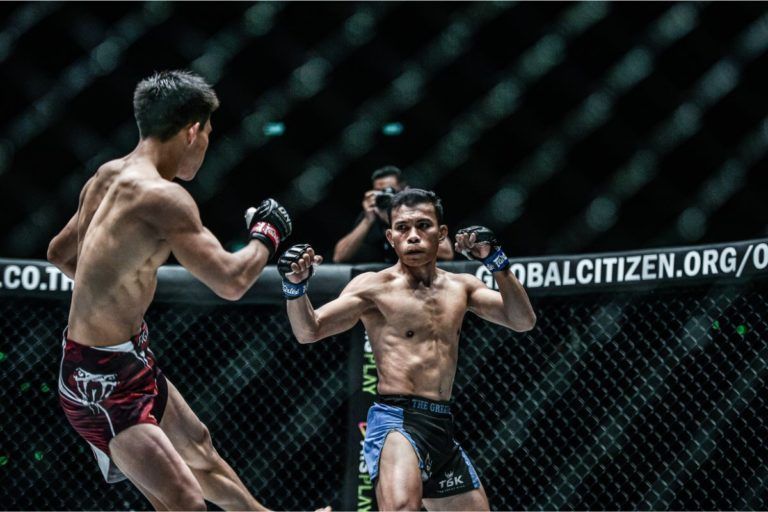 Paul Lumihi vs Zhao Zhi Kang ASH_4143 2 768x512
