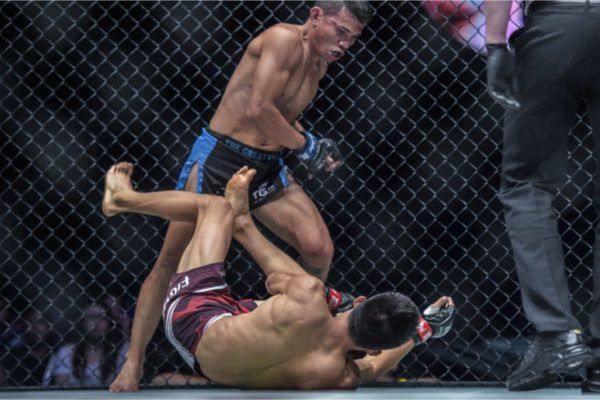 Paul Lumihi vs Zhao Zhi Kang YK4_4879 600x400