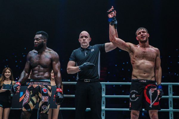 Reinier De Ridder defeats Leandro Ataides ONE WARRIOR'S CODE in Jakarta