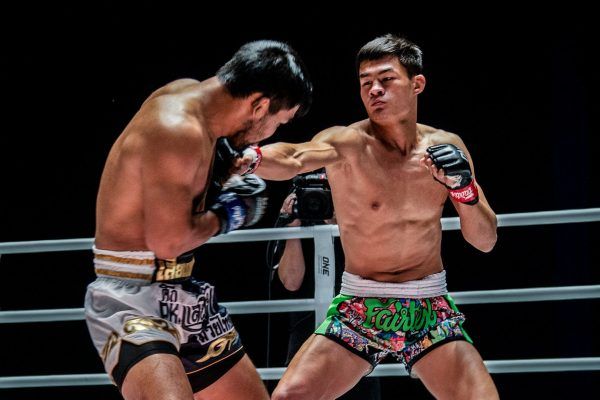 Muay Thai fighter Saemapetch Fairtex goes for the punch