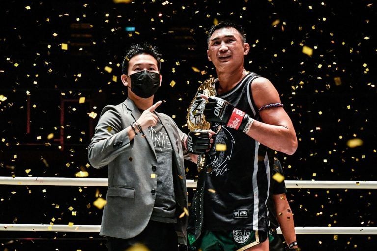 Muay Thai superstar Petchmorakot Petchyindee Academy battles Magnus Andersson in a ONE Super Series World Title fight