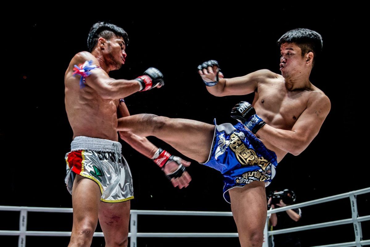 Sorgraw Petchyindee Academy Pongsiri PK Saenchai Muaythaigym NS2 1920X1280 15 2 1200x800