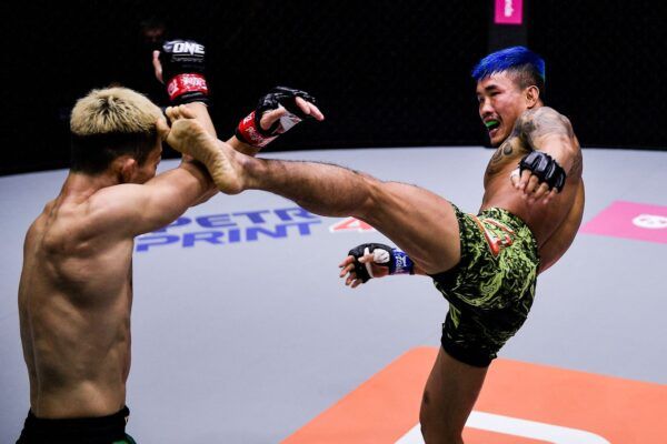 Tatsumitsu wada yodkaikaew fairtex one collision course 1920X1280 24 600x400