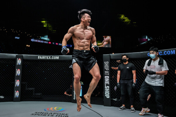 Ruslan Emilbek Uulu Zhang Lipeng ONLY THE BRAVE 1920X1280 10 600x400