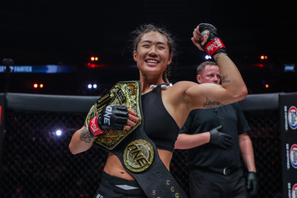 Angela Lee Stamp Fairtex ONE X 1920X1280 70 600x400