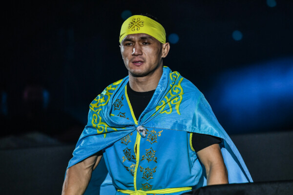Kairat Akhmetov Tatsumitsu Wada ONE158 1920X1280 32 600x400