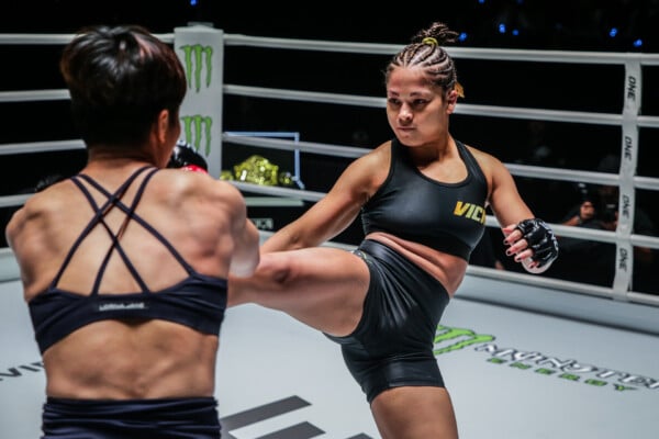 Victoria Souza throws a kick on Linda Darrow at ONE Fight Night 7