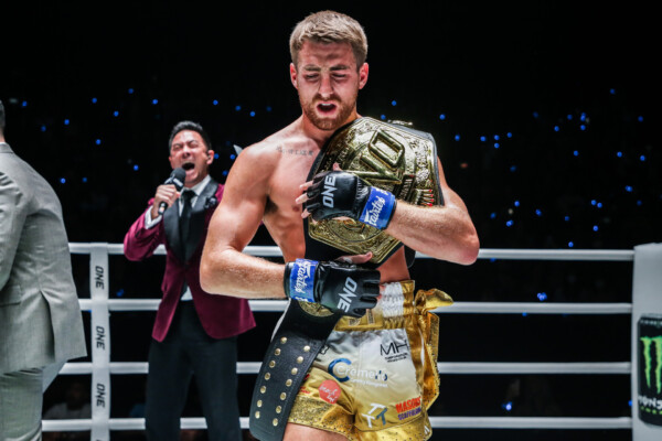Nong O Hama Jonathan Haggerty ONE Fight Night 9 53