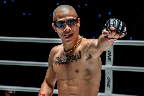 Thongpoon PK Saenchai Petmongkol Soonkelahuaitom ONE Friday Fights 13 44