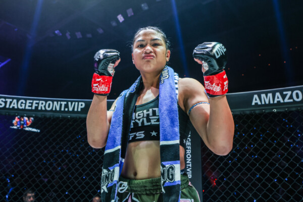 Jackie Buntan Diandra Martin ONE Fight Night 10 16