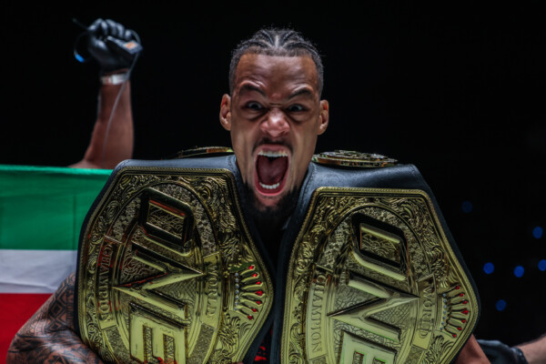 Regian Eersel Dmitry Menshikov ONE Fight Night 11 25