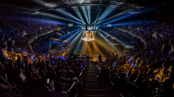StadiumShot 1436X800