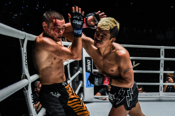 Superlek Kiatmoo9 Tagir Khalilov ONE Fight Night 12 18