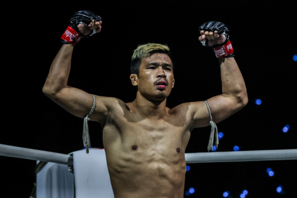 Superlek Kiatmoo9 Tagir Khalilov ONE Fight Night 12 55