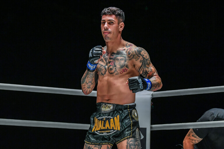 Rungrawee Sitsongpeenong Nauzet Trujillo ONE Fight Night 13 3