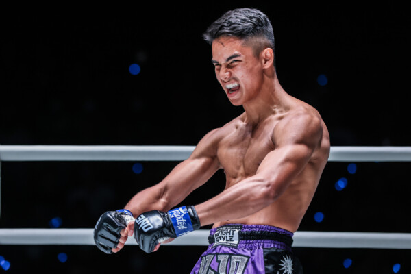 Johan Ghazali Edgar Tabares ONE Fight Night 17 13 scaled