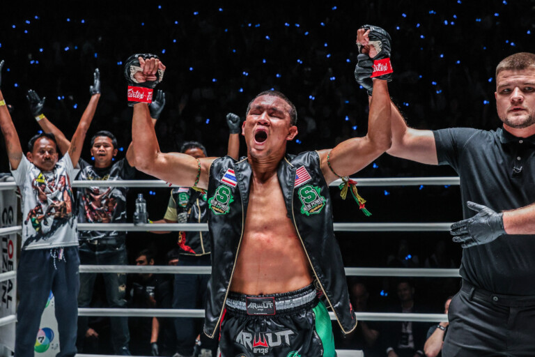 Seksan Or Kwanmuang River Daz ONE Friday Fights 46 98 scaled