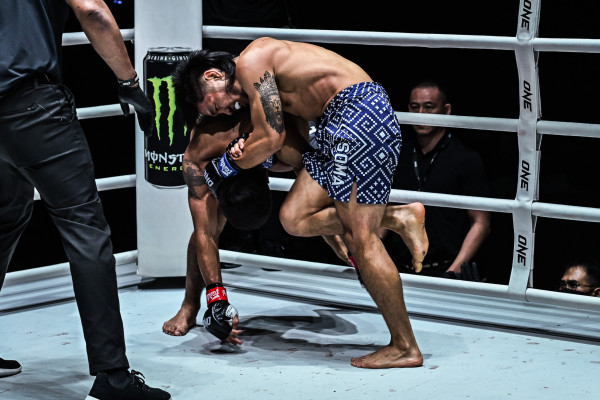 Danial Williams Lito Adiwang ONE Fight Night 19 13 scaled