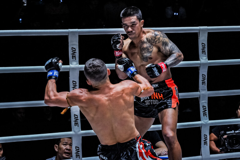 Panrit Lukjaomaesaiwaree Alexey Balyko ONE Friday Fights 57 6 1