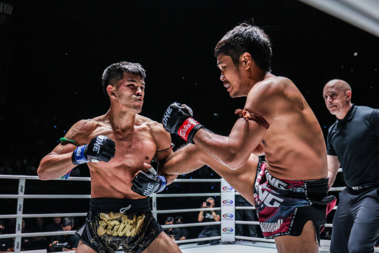 Nakrob Fairtex Muangthai PK Saenchai ONE Friday Fights 10