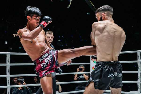 Yamin PK Saenchai Joachim Ouraghi ONE Friday Fights 59 8