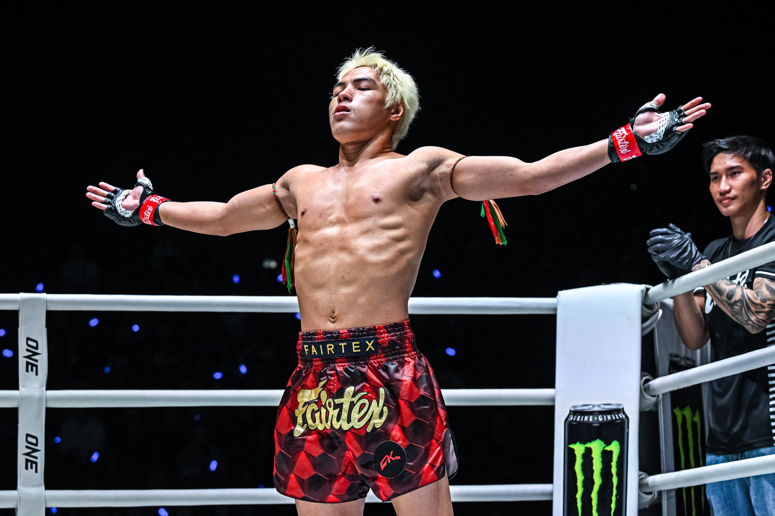 Yod IQ Or Pimolsri Petru Morari ONE Friday Fights 99 27 scaled