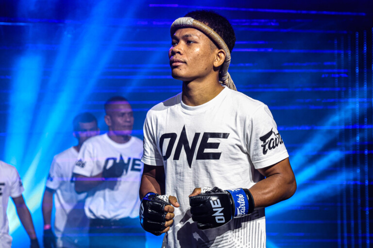 Numsurin Chor Ketwina Paeyim Sor Boonmeerit ONE Friday Fights 113 17 scaled