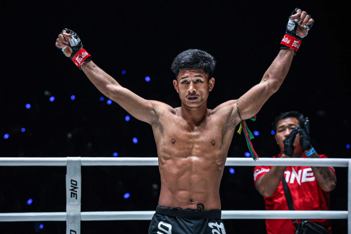 Sonrak Fairtex Buakhiao Por Paoin ONE Friday Fights 140 2