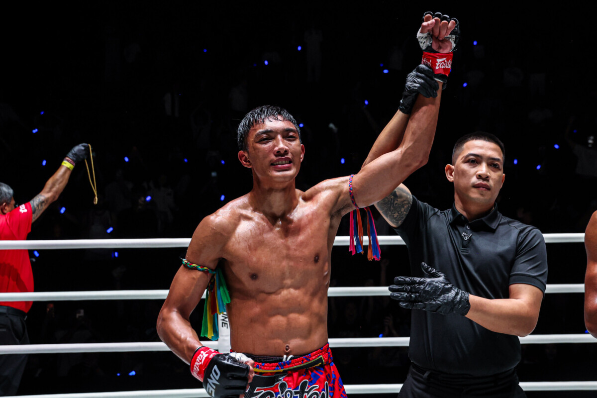 Jaradchai Maxjandee gets his hand raised after his win over Othman Rhouni at ONE Friday Fights 161